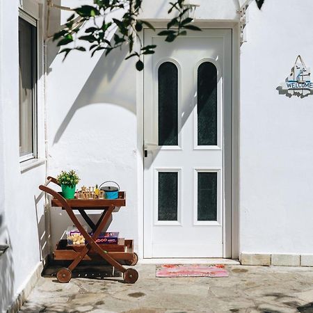 Kesi Beach House Волос Екстериор снимка